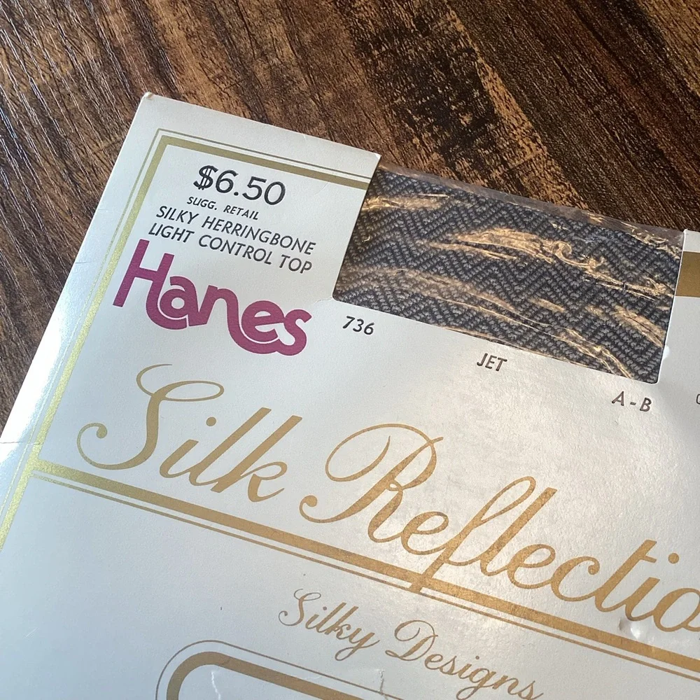 Vintage NEW Hanes Silk Reflections Silky Black Herringbone Control Top Pantyhose